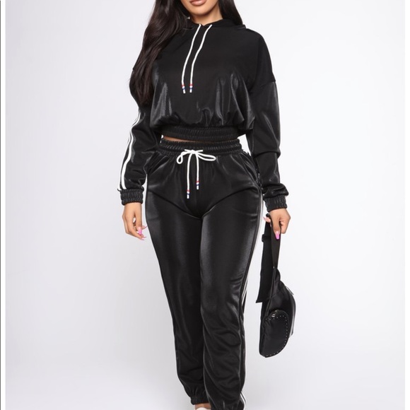 Cute NWT Matching Set🤩 - Picture 2 of 6